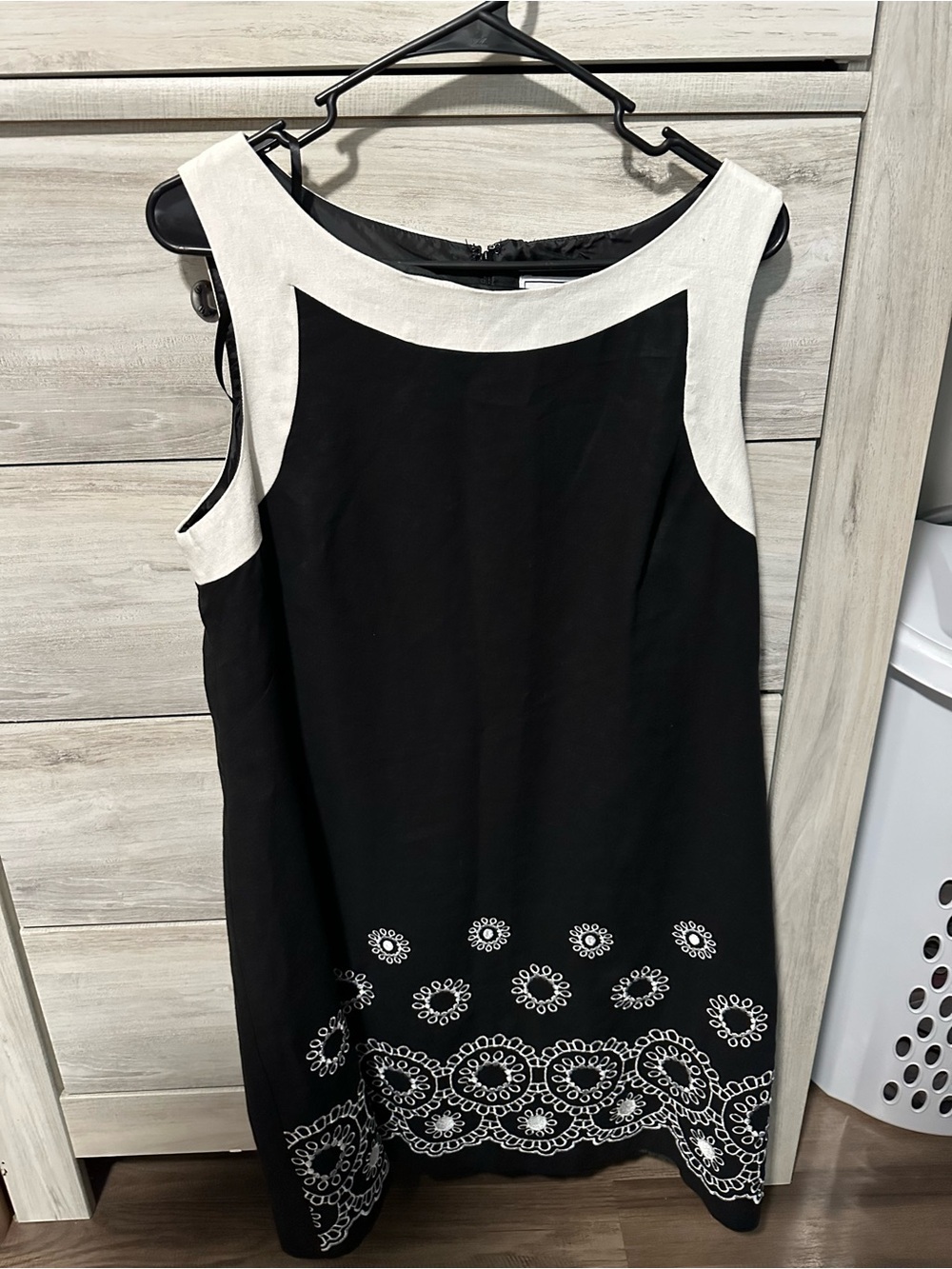 Classic‎ Black & White Sleeveless Mini Dress with Embroidered Hem by J. Howard